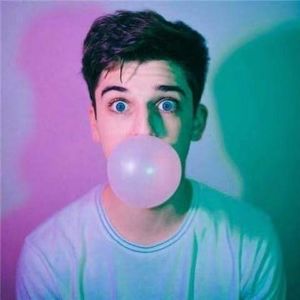 Meet your Posher, Deloris